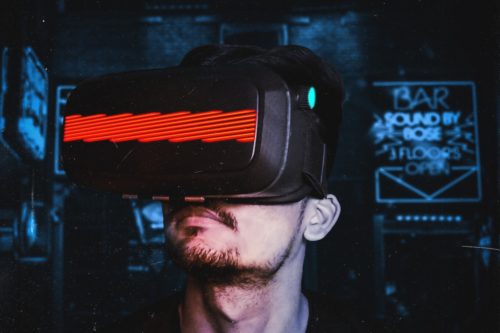 5 Mind-Blowing Uses of VR Technology