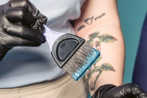 How To Avoid Staining Your Face With Hair Color While Dyeing At Home